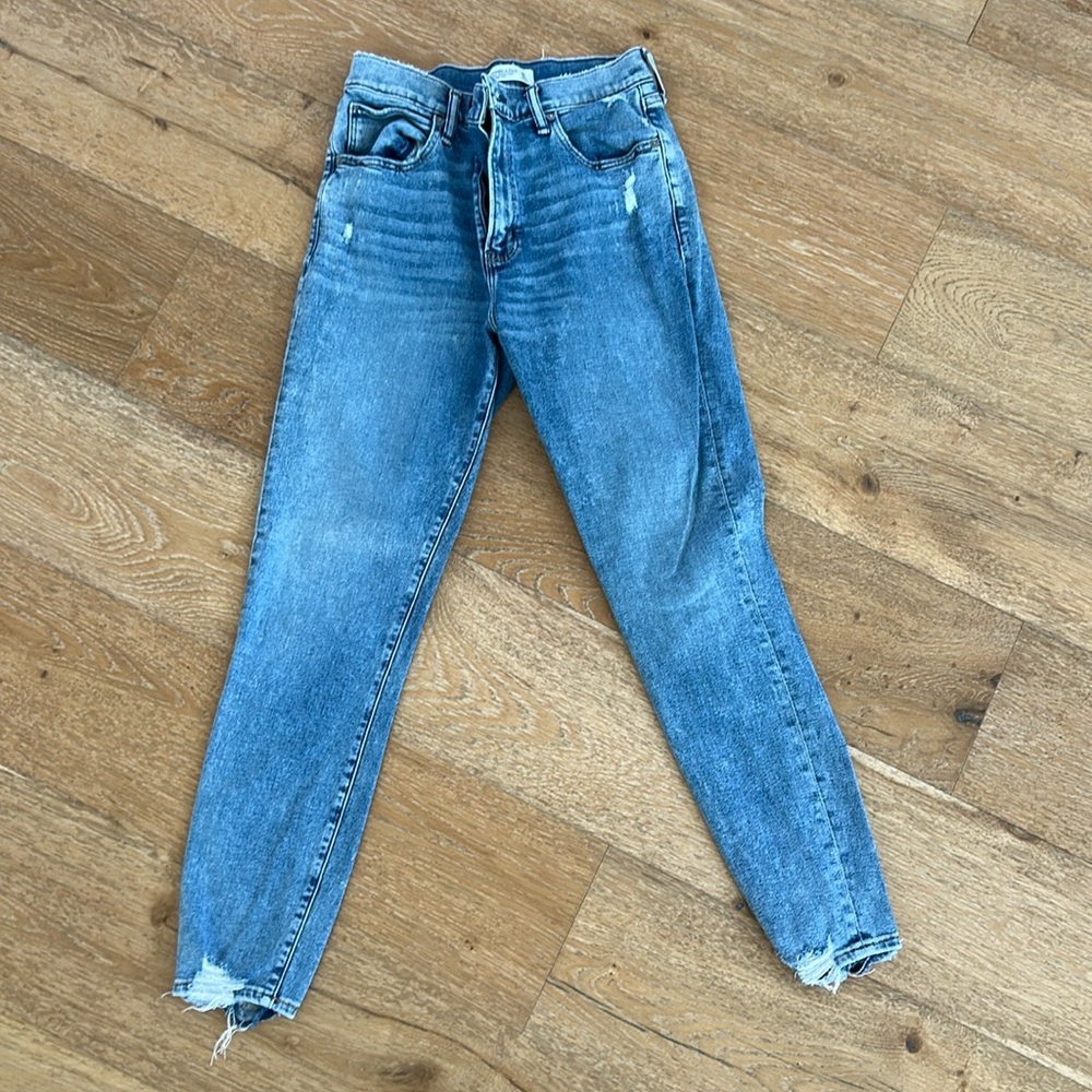 Abercrombie & Fitch Blue Jeans. Size 30/10L. Style Super Skinny Ankle High Rise